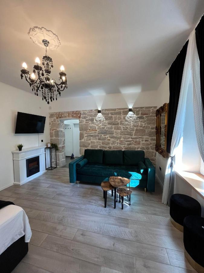 Luxury Heritage Apartment Zara Antica 외부 사진